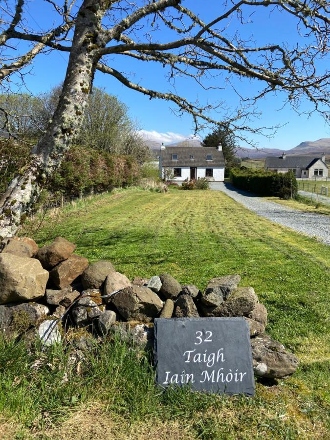 Taigh Iain Mhòir Vila Skeabost Exterior foto